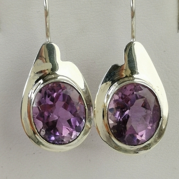 NWT Sterling Silver modernist 4ct oval amethyst drop earrings - Picture 4 of 9